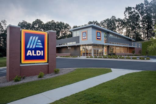 Deep discounts and market shifts: ALDI’s Grand Haven debut poised to reshape Ottawa County’s grocery landscape