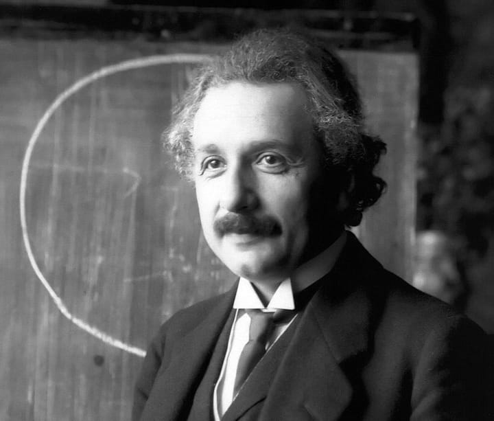Tim Pennings: Einstein: Foil for quantum physics